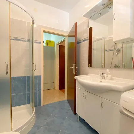 Vita Apartment
